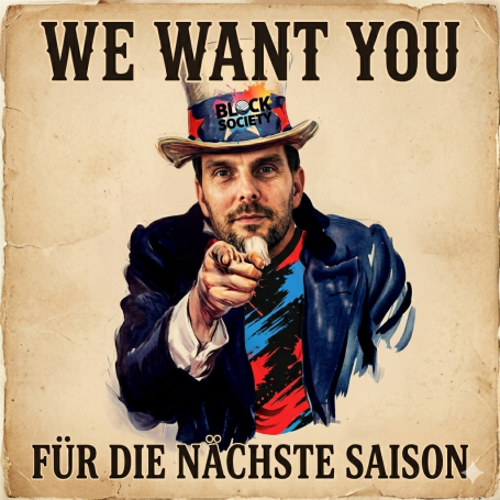 Mitglied werden Mann mit Zylinder und Anzug, der auf das Publikum zeigt, mit Text: "Wir wollen dich".